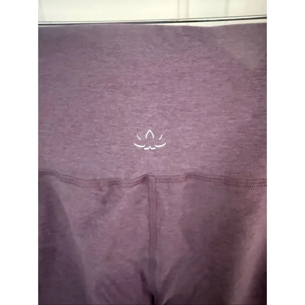 Beyond Yoga X Peloton Muted Plum 7/8 Leggings sz X NWOT